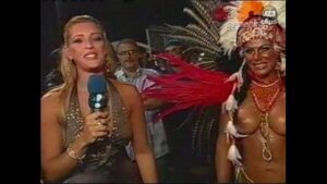 Mulher pelada no carnaval