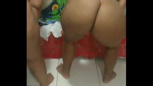 Novinha bunda gigante