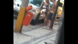 Casal metendo na rua