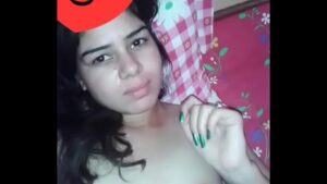 Novinha manda video