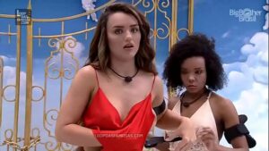 Pagando peitinho no bbb19