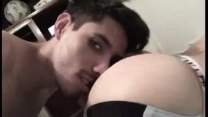 Porno homem chupando mulher