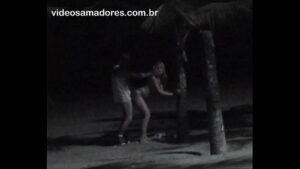 Vídeo de homems faendo sexo em homens